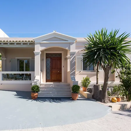 Villa Pelekas Вилла Пелекас